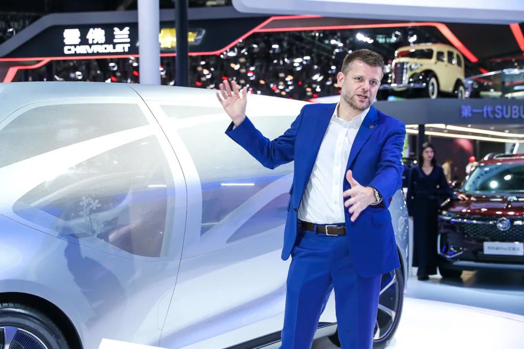 携手Smart Pod智慧驾舱，别克GL8旗舰概念车全球首发